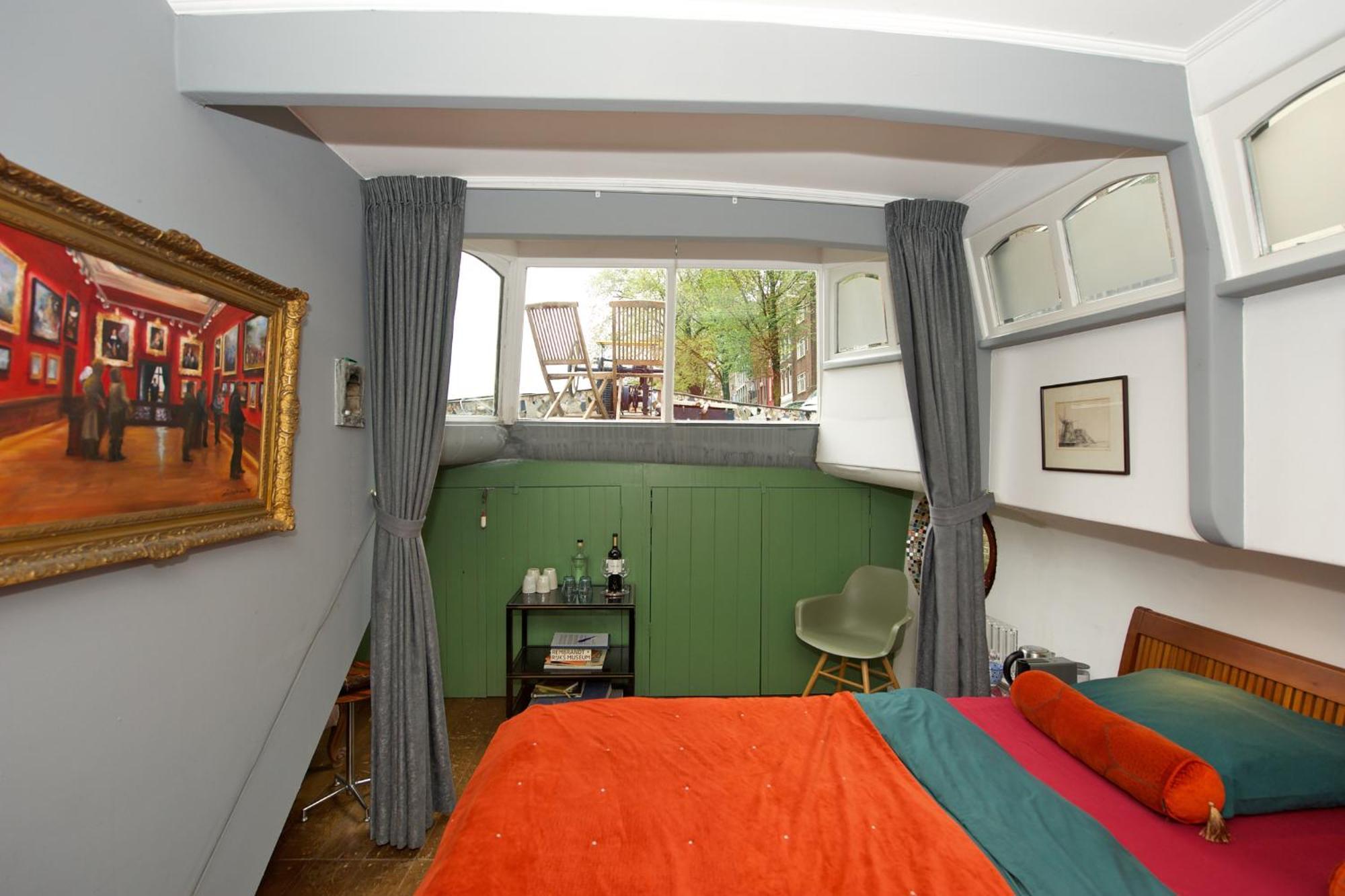 Amsterdam Center - Houseboat B&B By Captain Ricard Екстер'єр фото